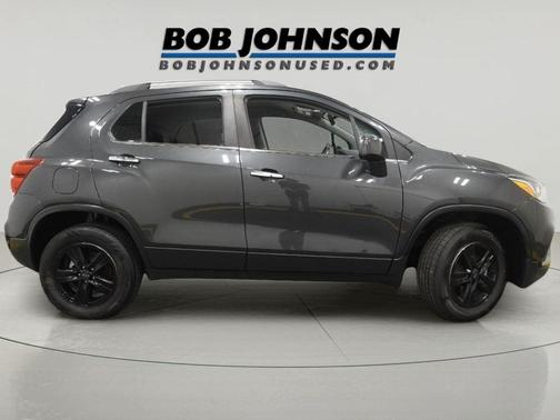 Nightfall Gray Metallic 2018 Chevrolet Trax LT