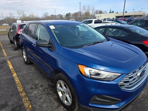 2021 Ford Edge SE