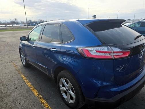 2021 Ford Edge SE
