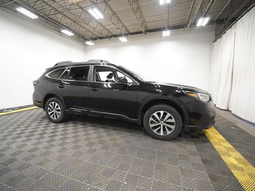 Crystal Black Silica 2020 Subaru Outback Premium