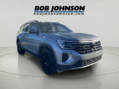 2024 Volkswagen Atlas 2.0T SE w/Technology 4MOTION