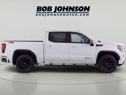 Summit White 2023 GMC Sierra 1500 Elevation