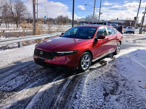 2023 Honda Accord LX 1.5T