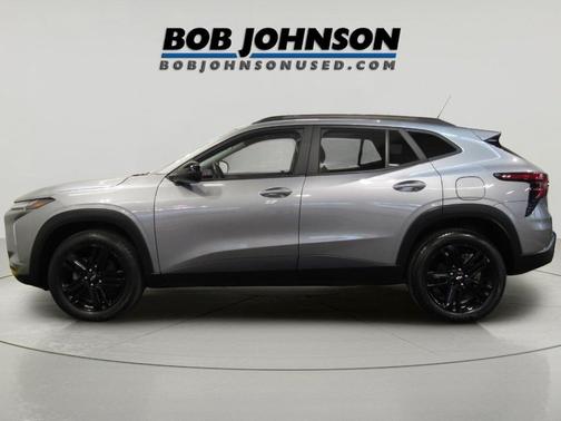 Sterling Gray Metallic 2025 Chevrolet Trax FWD ACTIV