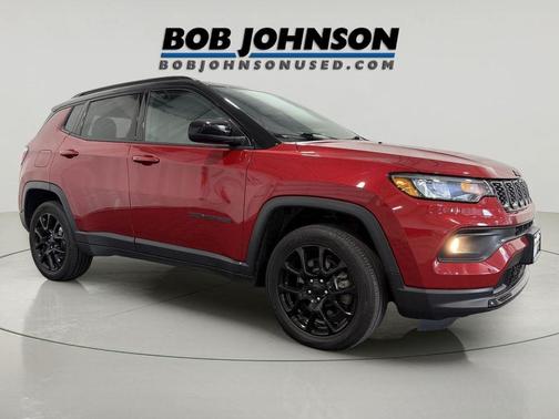 Red Hot Pearlcoat 2024 Jeep Compass Latitude