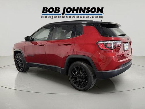 Red Hot Pearlcoat 2024 Jeep Compass Latitude