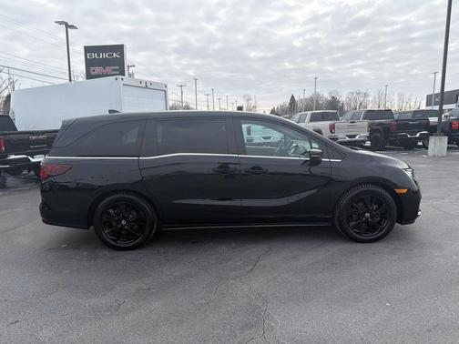2024 Honda Odyssey Sport
