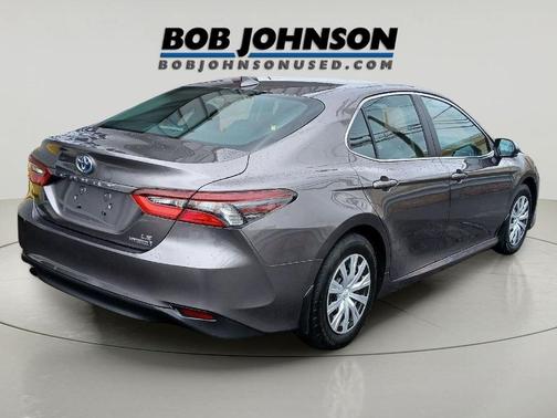 Predawn Gray Mica 2022 Toyota Camry LE