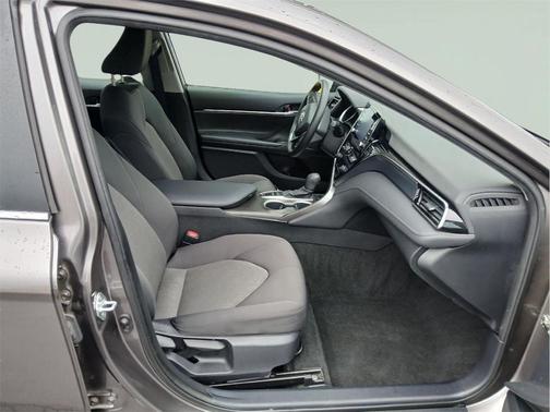 Predawn Gray Mica 2022 Toyota Camry LE