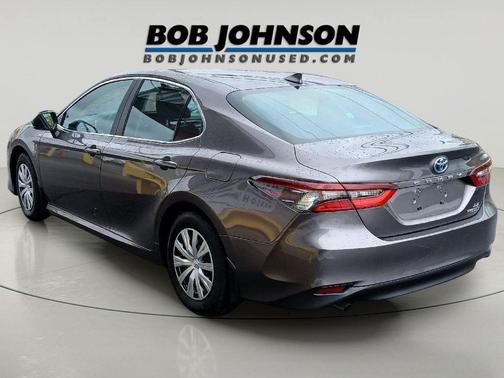 Predawn Gray Mica 2022 Toyota Camry LE