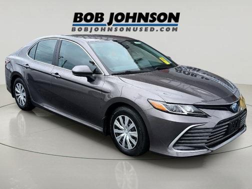 Predawn Gray Mica 2022 Toyota Camry LE