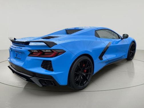 Rapid Blue 2023 Chevrolet Corvette Stingray w/3LT