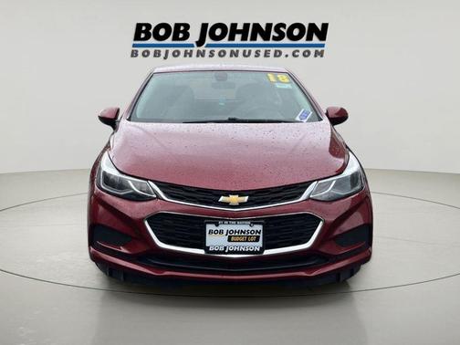 Cajun Red Tintcoat 2018 Chevrolet Cruze LT