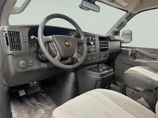 2025 Chevrolet Express 3500 RWD 3500 Extended Wheelbase LT