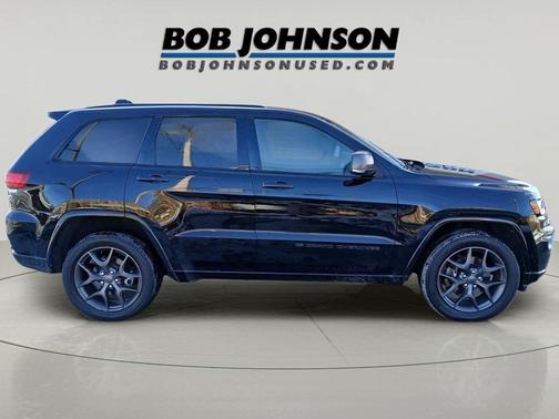 Diamond Black Crystal Pearlcoat 2021 Jeep Grand Cherokee 80th Anniversary 4x4