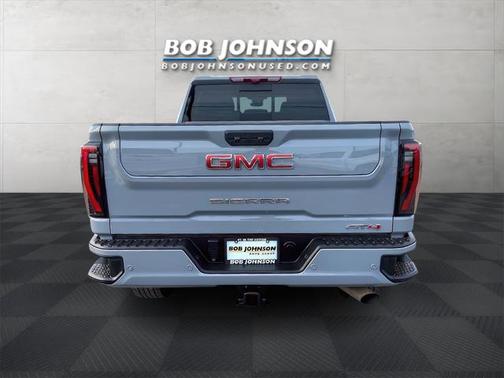 2024 GMC Sierra 2500 AT4
