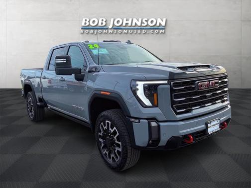 2024 GMC Sierra 2500 AT4