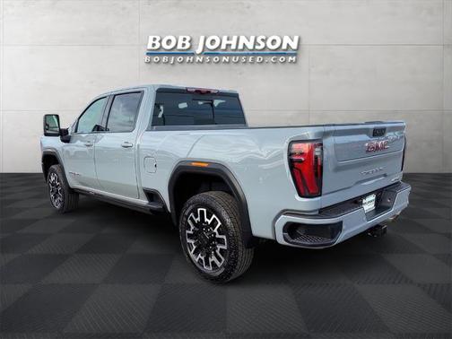2024 GMC Sierra 2500 AT4