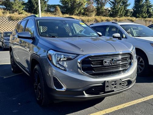 2021 GMC Terrain SLE