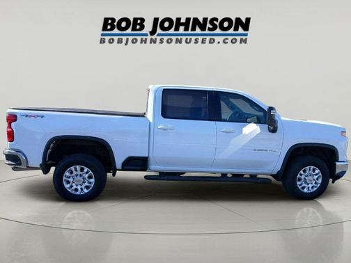 Summit White 2024 Chevrolet Silverado 2500 LT