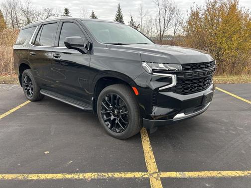 2023 Chevrolet Tahoe LS