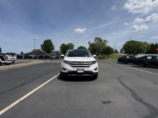 White Platinum Metallic Tri-Coat 2017 Ford Edge SEL