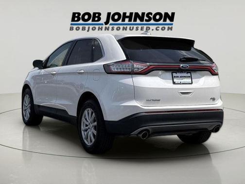 White Platinum Metallic Tri-Coat 2017 Ford Edge SEL