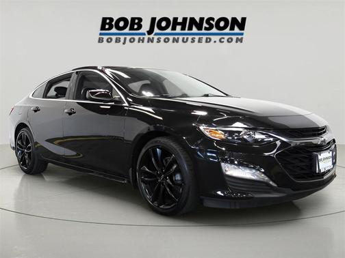2022 Chevrolet Malibu FWD LT