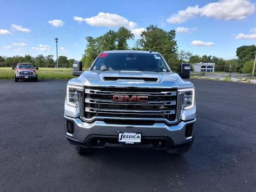 Quicksilver Metallic 2021 GMC Sierra 2500 SLE
