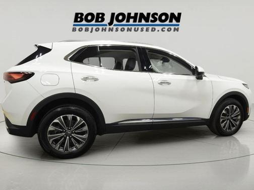 Summit White 2024 Buick Envision Preferred AWD