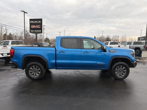 2024 GMC Sierra 1500 AT4X