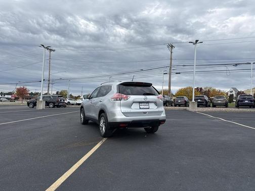 2015 Nissan Rogue SL