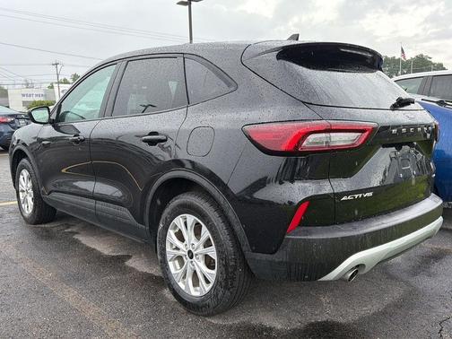 Agate Black 2025 Ford Escape Active