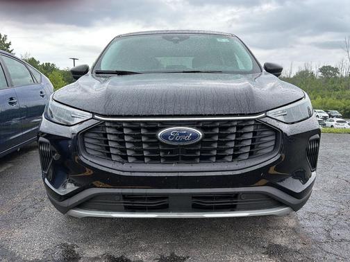 Agate Black 2025 Ford Escape Active