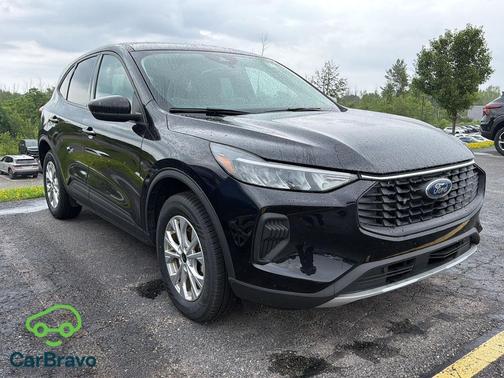 Agate Black 2025 Ford Escape Active