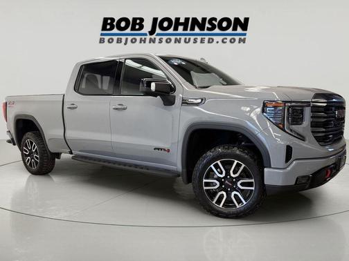 Thunderstorm Gray 2024 GMC Sierra 1500 AT4