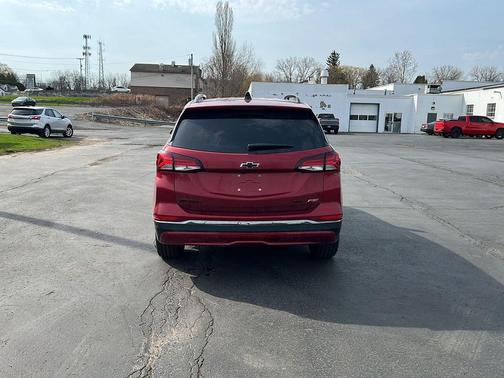 Radiant Red Tintcoat 2023 Chevrolet Equinox AWD RS