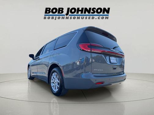 2025 Chrysler Pacifica L
