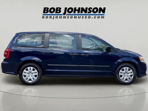 True Blue Pearlcoat 2016 Dodge Grand Caravan AVP/SE