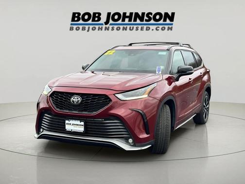 2022 Toyota Highlander XSE
