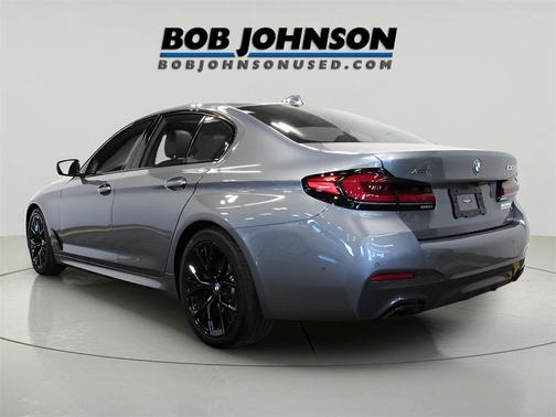 2022 BMW 530 i xDrive