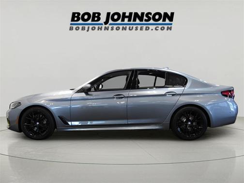 2022 BMW 530 i xDrive