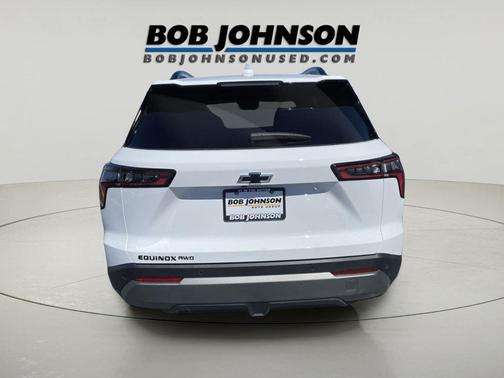 Summit White 2026 Chevrolet Equinox 1LT
