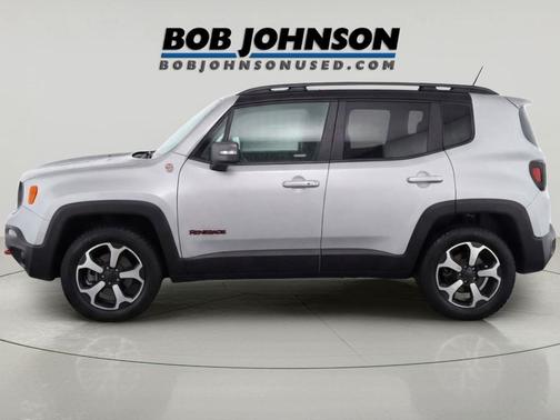 Glacier Metallic Clearcoat 2020 Jeep Renegade Trailhawk