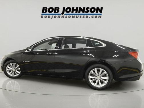 Mosaic Black Metallic 2024 Chevrolet Malibu FWD 1LT