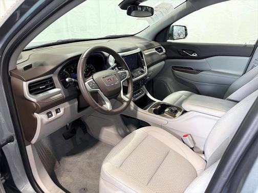 2023 GMC Acadia FWD SLE