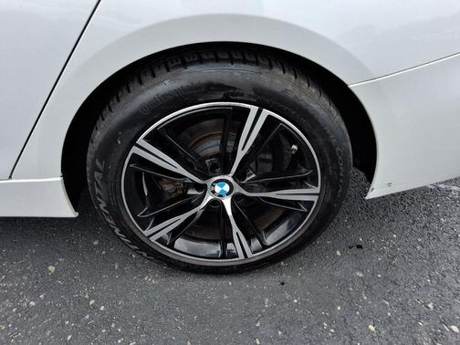 Mineral White Metallic 2017 BMW 330 Gran Turismo xDrive