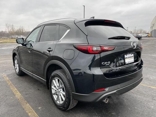 2023 Mazda CX-5 2.5 S Preferred Package