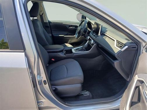 Silver Sky Metallic 2025 Toyota RAV4 XLE