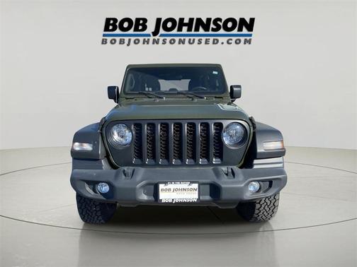 2022 Jeep Gladiator Sport